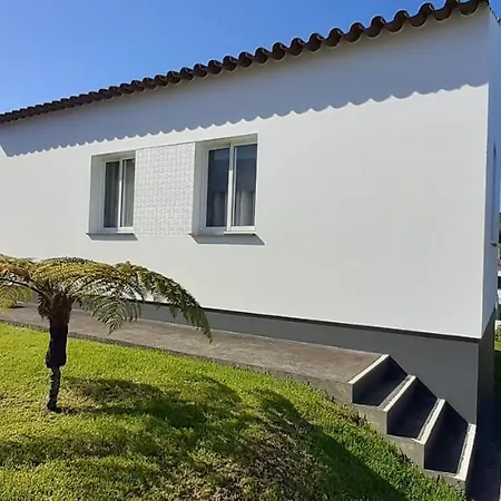 Feriehus Casinha Do Chorao Ribeirinha (Faial)
