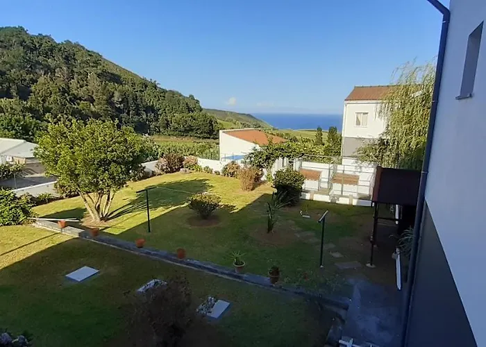 Feriehus Casinha Do Chorao Ribeirinha (Faial)