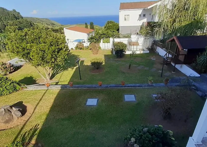 Feriehus Casinha Do Chorao Ribeirinha (Faial)